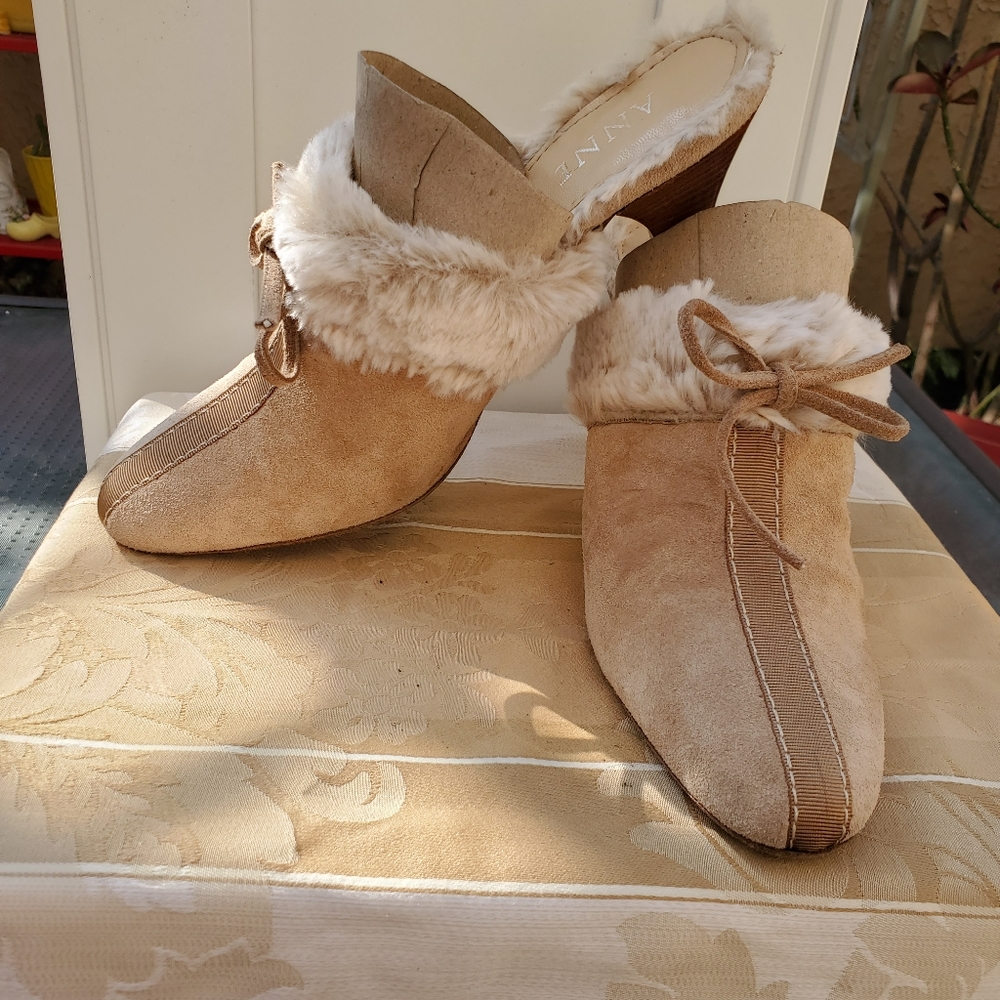 Anne Klein Mule